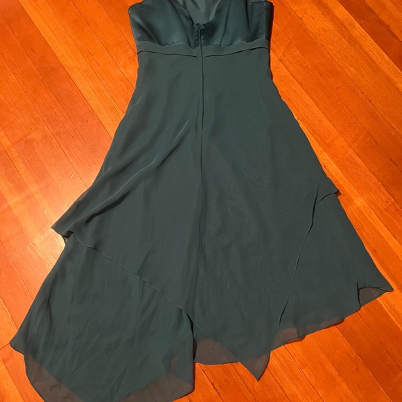 Gorgeous angle cut teal dress - Picture 2 of 2